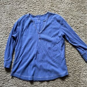 Thermal look and feel V-neck, longer than 3/4 sleeve Eddie Bauer